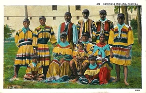 Postcard Native American. 'Seminole Indians--Florida.' Group Picture. UNP - Picture 1 of 2