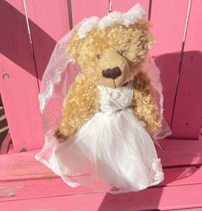 Bride Teddy Bear Plush Wedding Gown Dress & Veil The petting Zoo Gallery NWT - Picture 1 of 15