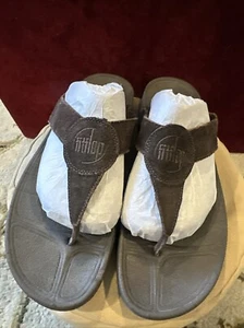 FitFlop Novy Black Women's Size 11 Wedge Thong Brown Suede Never Worn - Picture 1 of 6
