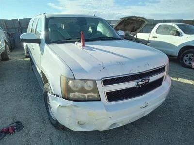 Used Engine Coolant Reservoir fits: 2007 Chevrolet Suburban 2500 6.0 Grade A - Image 1 of 4