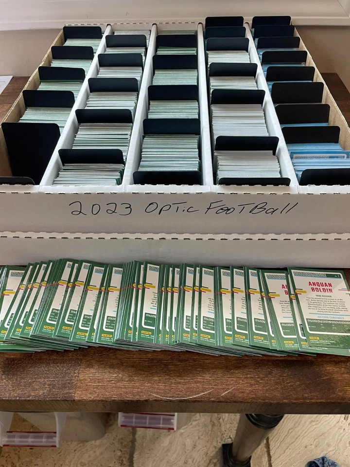 2023 Optic Football Cards, 4 CARD MINIMUM,cards  1-200, 20% off FREE SHIPPING !! - Image 1 of 1
