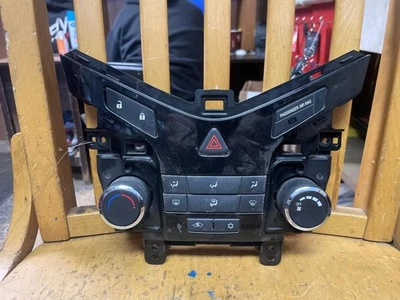 Controle de aquecedor A/C CHEVY CRUZE 11 12 - Imagem 1 de 3