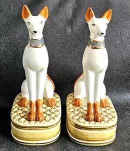 A Pair of Vintage ceramic Ibizam Hounds Created by Andrea by Sadek Japan GT36 - Picture 1 of 8