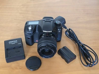 Pentax K10D Digital DSLR Camera with 18-55mm DAL Lens - M2607 - Image 1 of 4