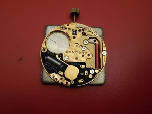 NON WORKING ETA ESA 959 001 SIX JEWEL QUARTZ 959.001 MOVEMENT CONCORD PART - Picture 1 of 3