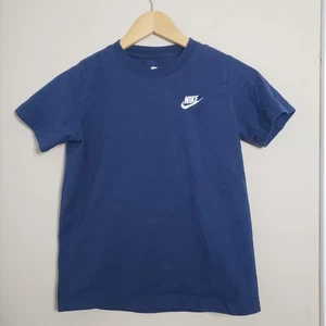 Nike Boys Youth Navy Blue The Nike Tee T Shirt Embroidered Logo Size M - Picture 1 of 7