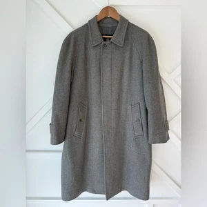 Vintage Burberrys’ Gray Herringbone Wool Cashmere Overcoat Men’s L Japan Made - Picture 1 of 16