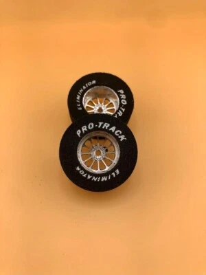 Шины для трассовых автомоделей Pro Track «Turbine» высотой 1 3/16 x шириной 0,435 шириной 1/24 - Изображение 1 из 2