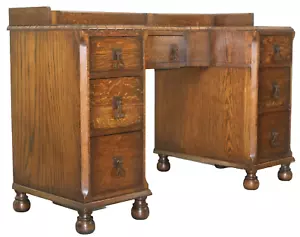 CIRCA 1930'S OAK DESK ON BUN LEGS & DRAWERS BY WARING & GILLOW LTD LANCASTER - Picture 1 of 12