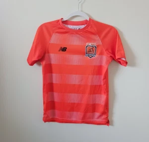 New Balance Boys Orange T Shirt Size L Short Sleeve Logo Athletic Gym - Picture 1 of 6