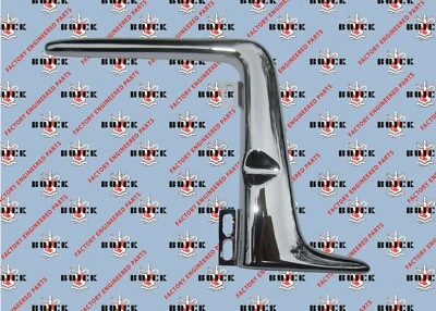 1956 Buick Roadmaster, acessório protetor de porta a gás. Cromado. Fabricante de equipamento original #981759 - Imagem 1 de 4