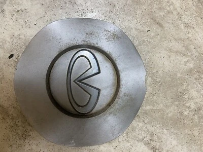 One 2002 至 2004 英菲尼迪 Q45 合金车轮中心盖轮毂盖 40315 AR015 — 第 1/2 张图片