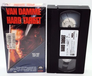 HARD TARGET VHS Lance Henriksen Hunts Jean-Claude Van Damme 1994 R CC John Woo - Picture 1 of 6