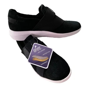 Clarks Women's Kayleigh Charm Black Suede Slip On Sneakers Size 6.5 - Picture 1 of 4
