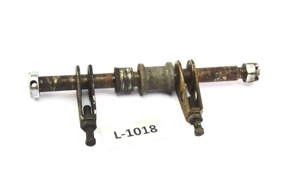 Yamaha XS 400 2A2 - Eje trasero rueda eje trasero L-1018 Foto 1 de 1