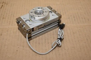 SMC Rotary Actuator Part No. MSQB10H3 - Picture 1 of 6