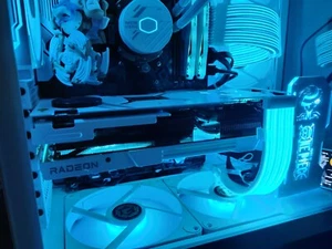 PowerColor AMD Radeon RX 7900 XTX Hellhound 24GB GDDR6 OC SPECTRAL WHITE! - Foto 1 di 3