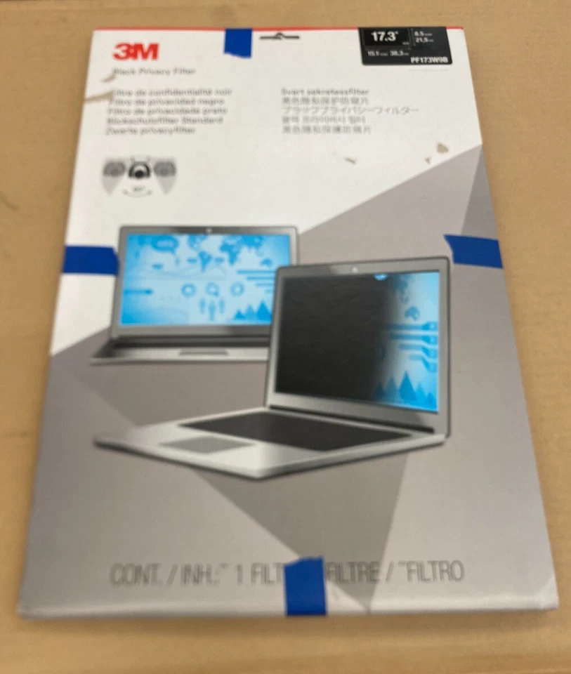 3M Privacy Filter for 17.3" Widescreen PF173W9B Laptop Blackout - Image 1 of 4