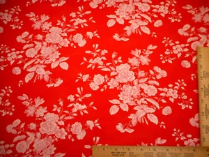 Floral Fabric By The Yard Pink & Ivory Roses on Red Premium Quilting Cotton - Bild 1 von 2