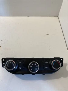 Kia Ceed Ac Climate Control Unit 97250-A2000 Genuine 1.6 Crdi 2014 - Picture 1 of 8