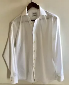 Mens Van Heusen 100% Quality Cotton Classic White Shirt 15 1/2” 39cm Long Sleeve - Picture 1 of 5