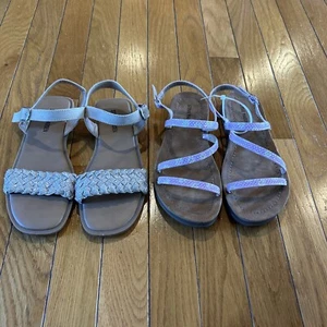 New 2 Pairs Steve Madden Rhinestone Strappy Flat Sandals Girls Sz 3 Pink & Tan - Picture 1 of 10