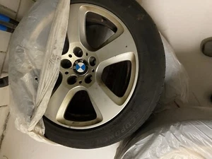BMW Felgen  X1er F48 X2 F3 Winterreifen Komplett run flat 225/55/R17 17 Zoll - Bild 1 von 6