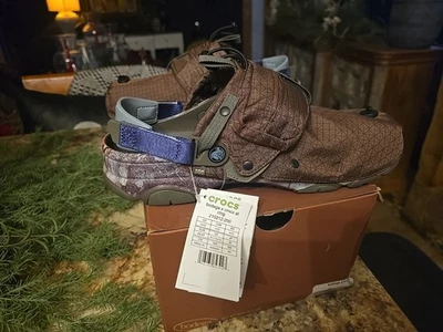 ZUECO BODEGO X CROCS AT Foto 1 de 4