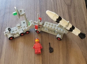 LEGO Space: Mobile Rocket Launcher (897) - Picture 1 of 2