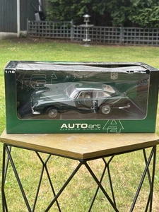 Autoart Classics Division Db5 Green - Picture 1 of 3