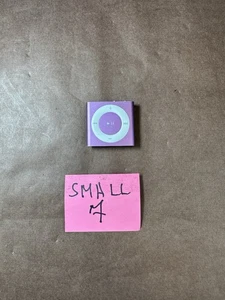 Apple Ipod Shuffle 2GB Model A1373 4th Gen MP3 Player Tested Works - Picture 1 of 6