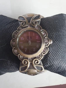Bracelet Cuff Watch Ladies Brass Metal Star Details - Picture 1 of 3
