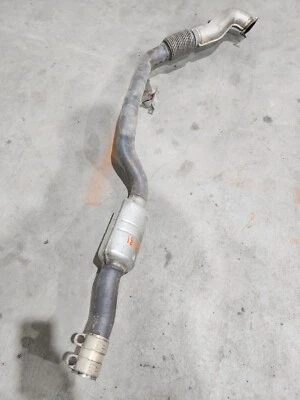 AUDI S4 2018-2024 3,0 L tubo de escape delantero izquierdo tubo de escape/silenciador 8W0253211C OEM Foto 1 de 4