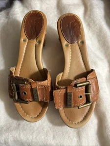 Frye Buckle Wedge Leather Slides 3” Tan Sandals Sz 8M - Picture 1 of 9