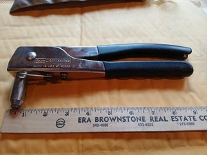 Sears Craftsman Heavy Duty Riveter Pop Rivet Gun 97473 USA W/sleeve &instruction - Picture 1 of 9