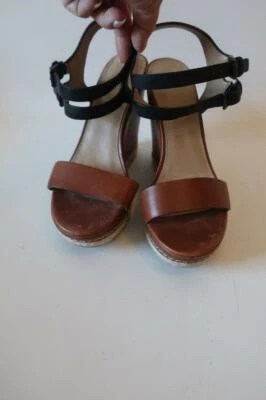 SANDALIAS DE CUÑA DE CUERO MARRÓN COÑAC SAKS FIVE AVENUE PARA MUJER 8,5* Foto 1 de 4