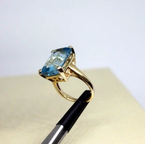 BLUE TOPAZ RING 11x17MM GOLD 14K YELLOW GOLD WOMENS 7GR SIZE 6 1/2 - Picture 1 of 11