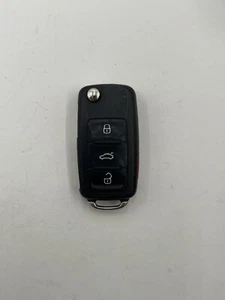 OEM VOLKSWAGEN SMART KEY FOB REMOTE 4 BUTTONS (CUT) - Picture 1 of 4