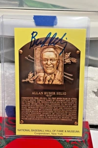 Bud Selig Commissioner of Baseball Autographed HOF Plaque Postcard JSA WPP COA - Picture 1 of 2