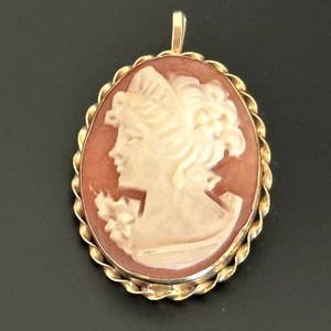 Vintage 14K Yellow Gold Hand Carved Shell Left Facing Cameo Brooch Pin Pendant - Picture 1 of 13