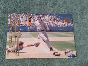 1998 Pacific Crown Collection # 432 San Diego Padres 1B Wally Joyner - Picture 1 of 2