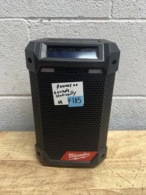 Radio para sitio de trabajo Bluetooth Milwaukee M12 2951-20 - PARA REPUESTOS O REPARACIÓN Foto 1 de 4