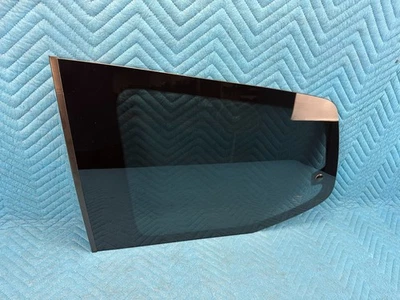 Vidrio de cuarto de ventana de vidrio Lexus GX470 con moldura lado del conductor 2003-2009 OEM Foto 1 de 4