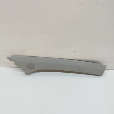 Volkswagen AMAROK 2H Front Right A Pillar Trim 2H2867234E 2018 31381113 - image 1 of 4