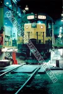 Chicago and Northwestern CNW 942 EMD SD45 Proviso ILL 12-12-74 Foto - Bild 1 von 2