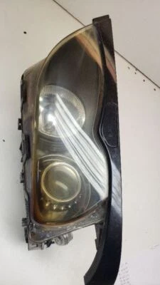 BMW 325I 2004 faro lateral derecho Foto 1 de 4