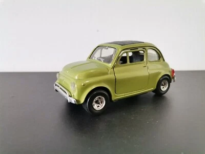 POLISTIL 1/25 FIAT 500L N°599 - Immagine 1 di 4