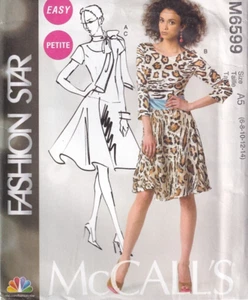 McCalls M6599 Sewing Pattern Misses Dress Size 6 8 10 12 14 Easy Fashion Star - Picture 1 of 5