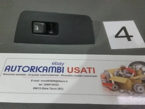 INTERRUTTORE ALZAVETRI ANTERIORE DESTRO DX AUDI A3- A1 2010 4G0959855 ORIGINALE - Foto 1 di 1