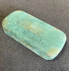 Autentica custodia per sottobicchieri Gucci verde scamosciato usata grande - Foto 1 di 15